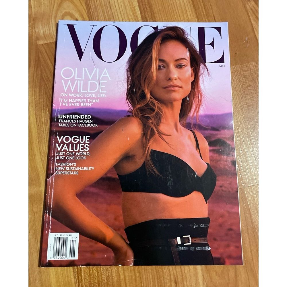 Vogue‎ Magazine January 2022